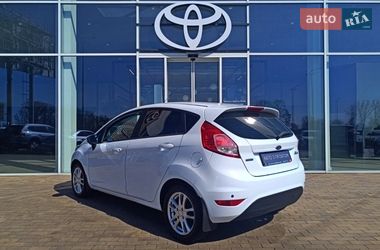 Хэтчбек Ford Fiesta 2014 в Киеве