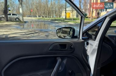 Седан Ford Fiesta 2017 в Ірпені