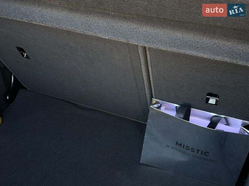 Хэтчбек Ford Fiesta 2016 в Днепре