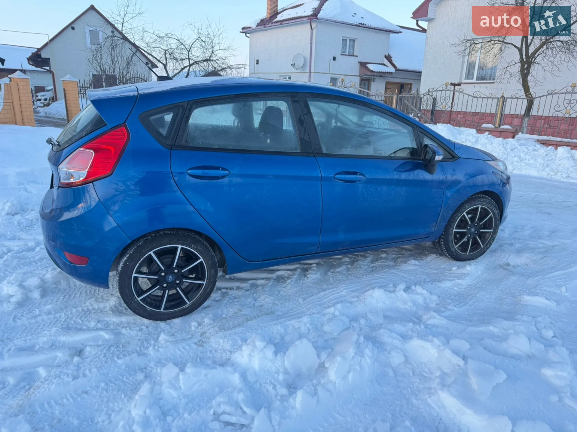 2019 Ford Fiesta - мініатюра 4