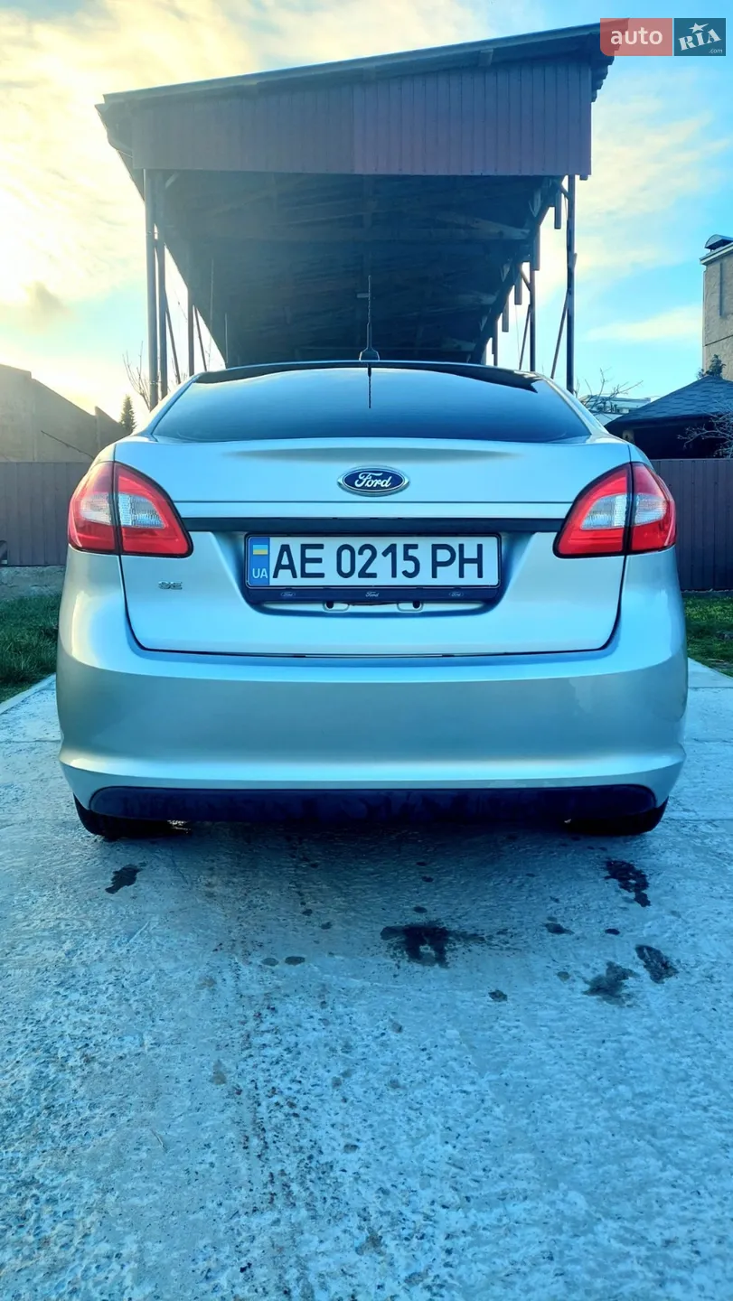2013 Ford Fiesta - мініатюра 4