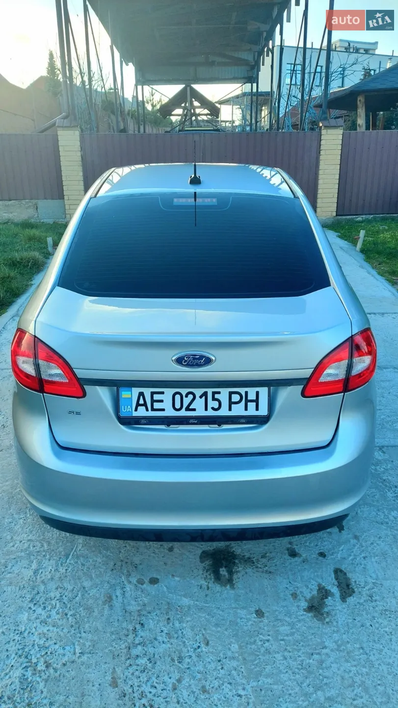 2013 Ford Fiesta - мініатюра 3