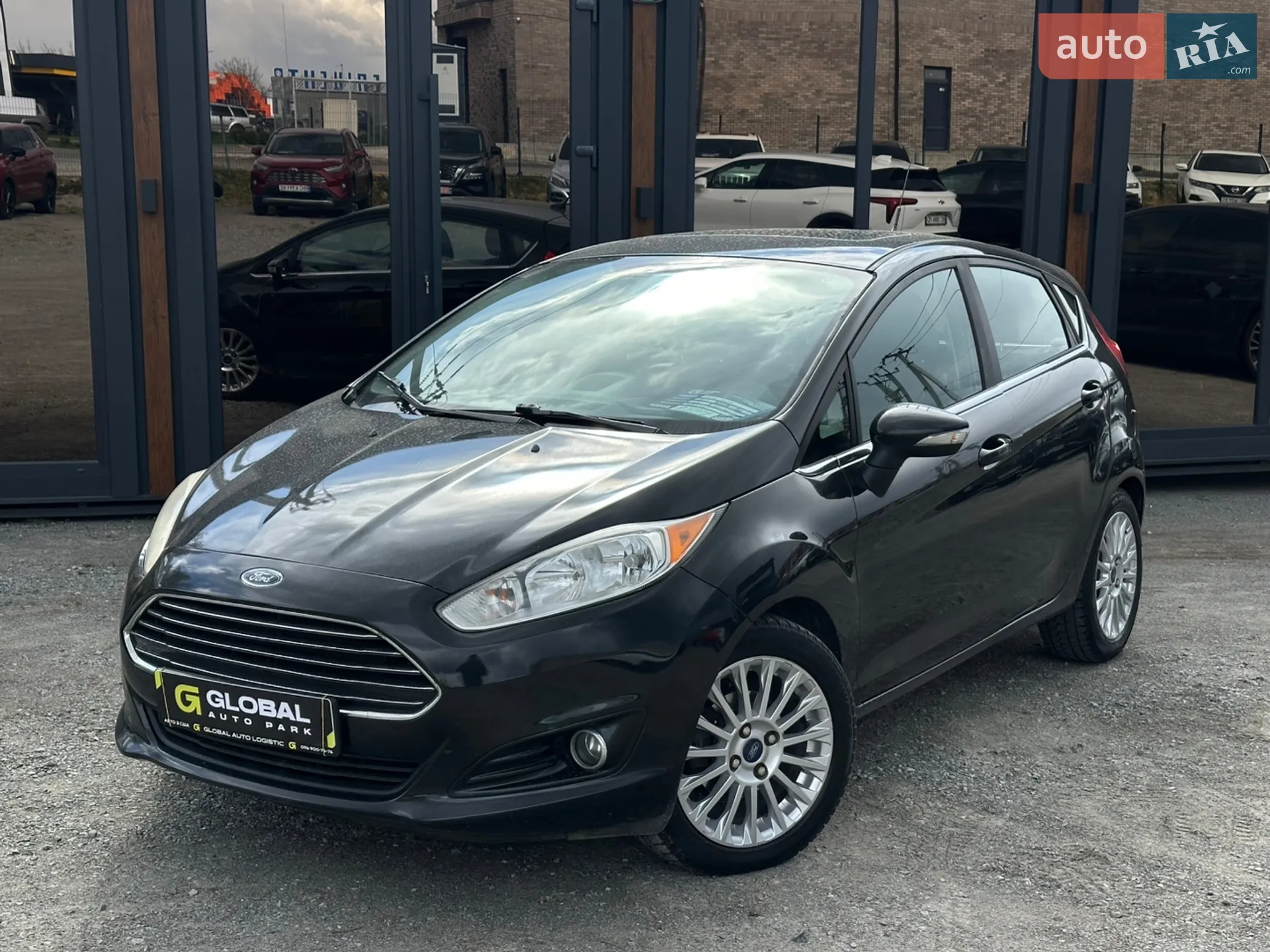 2013 Ford Fiesta - мініатюра 4