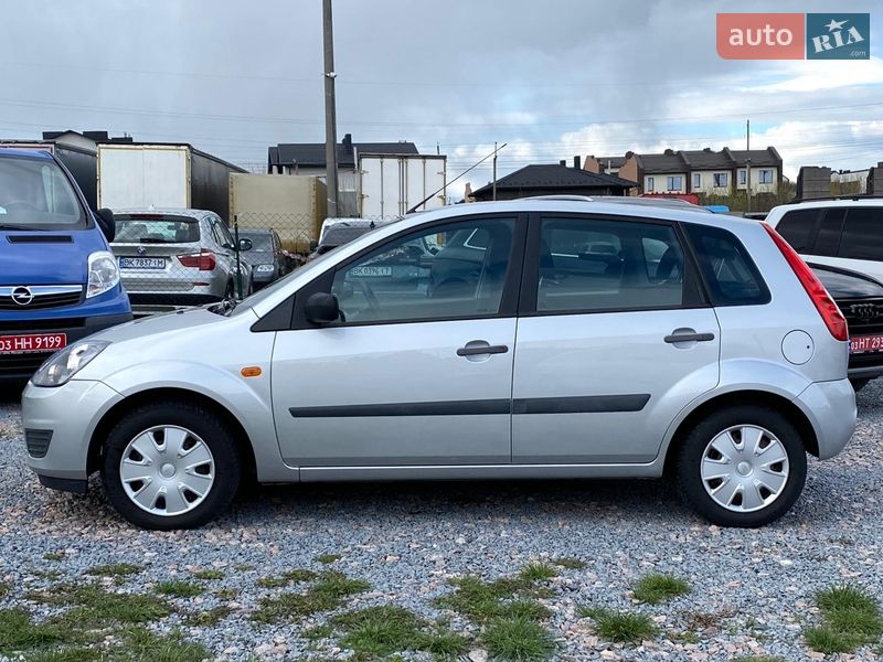 Хетчбек Ford Fiesta 2007 в Рівному