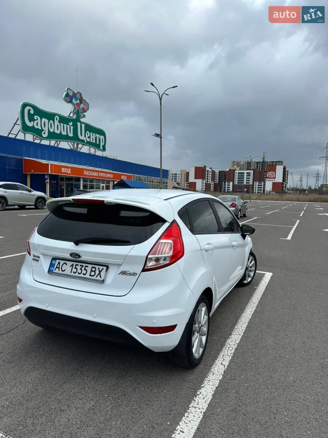 2016 Ford Fiesta - мініатюра 2