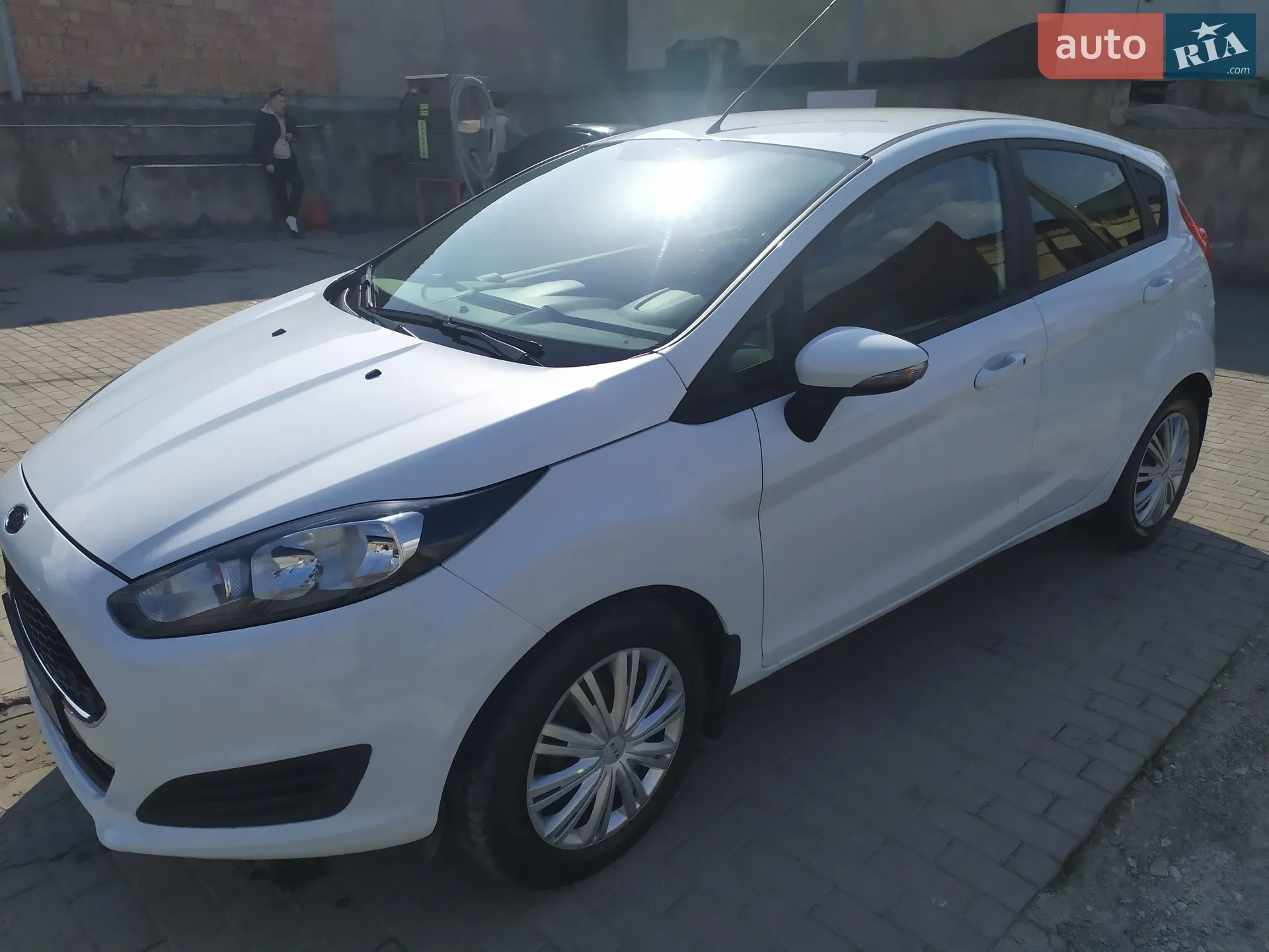 2016 Ford Fiesta - мініатюра 20