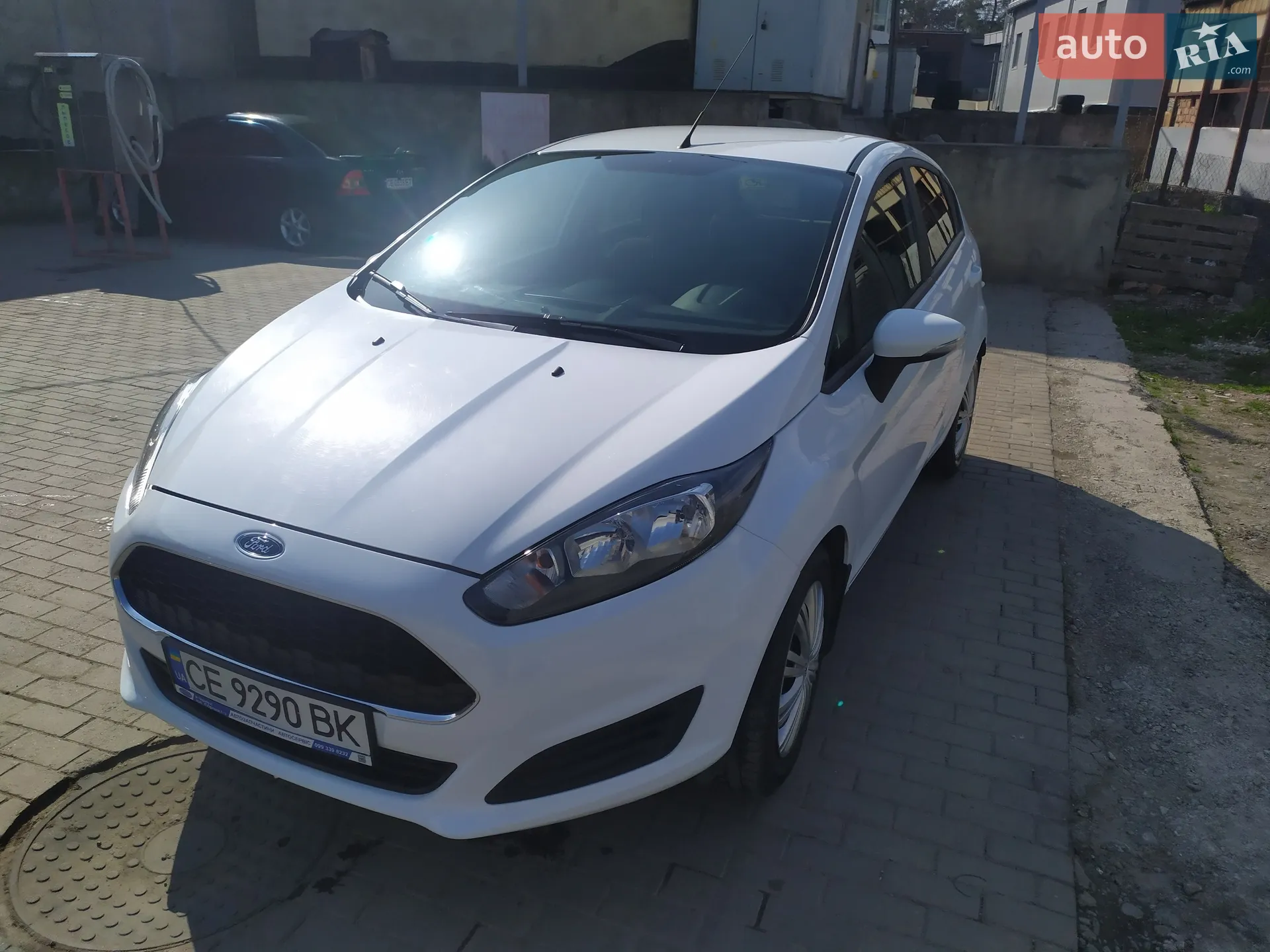 2016 Ford Fiesta - мініатюра 21