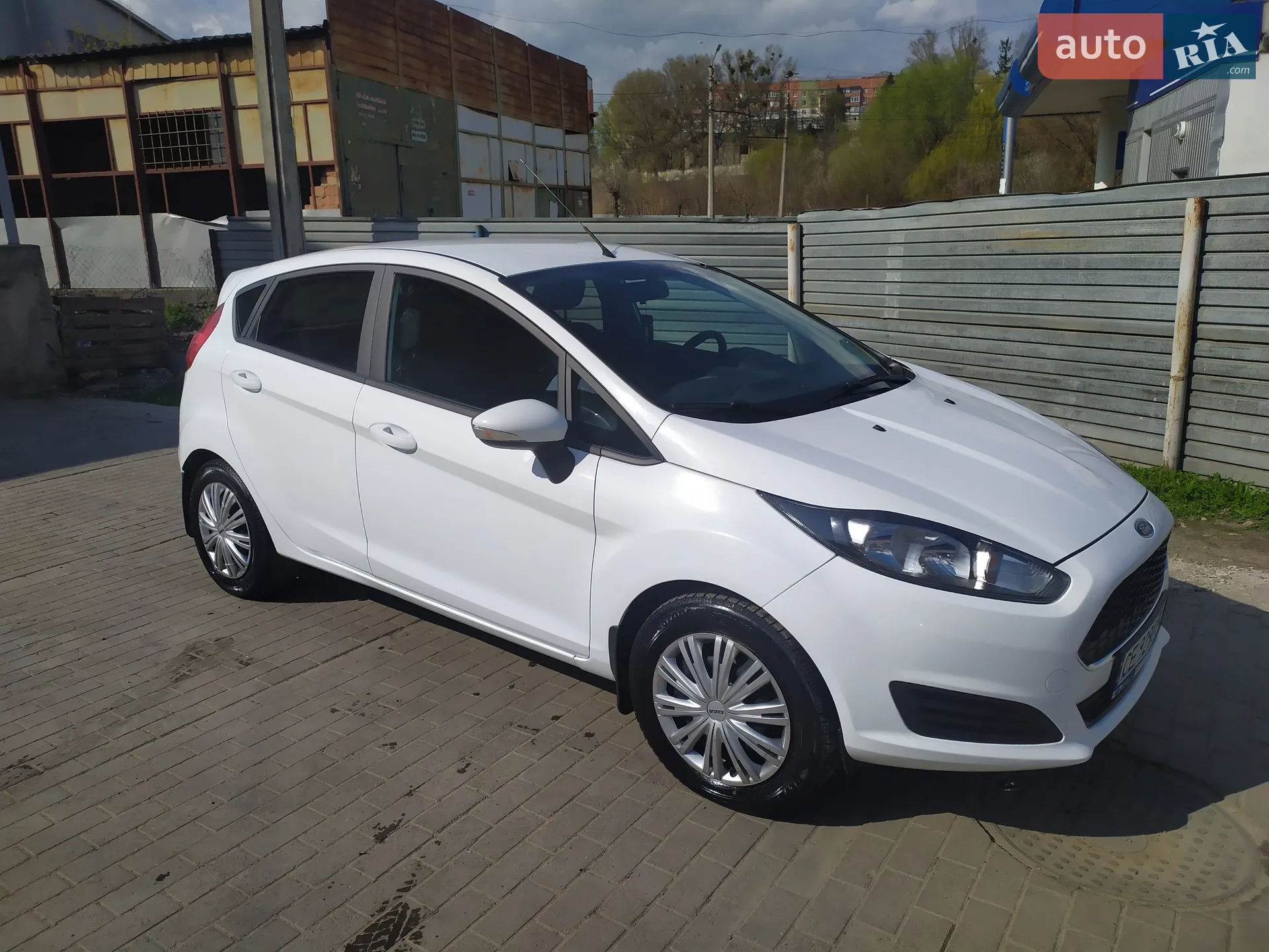 2016 Ford Fiesta - мініатюра 22