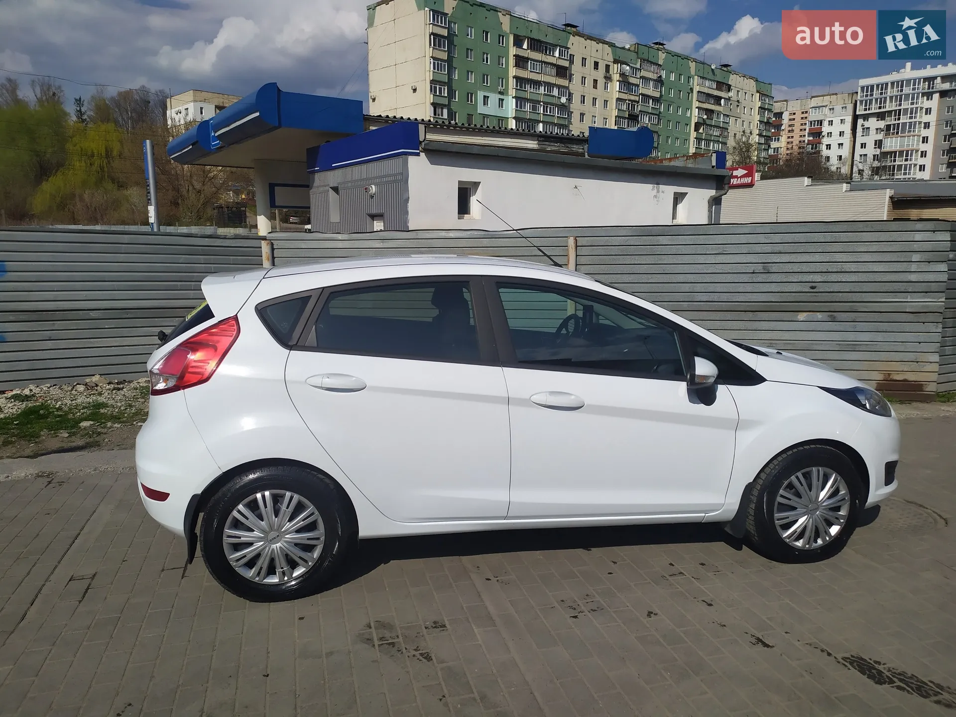 2016 Ford Fiesta - мініатюра 19