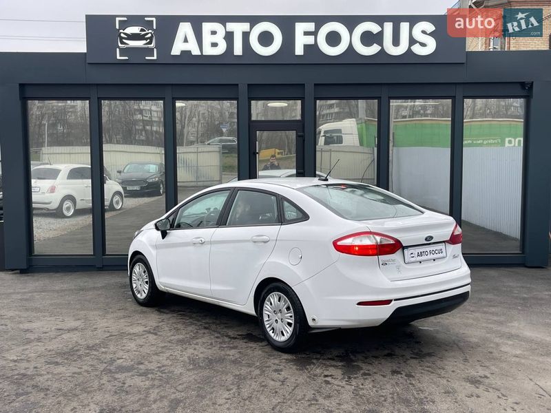Седан Ford Fiesta 2019 в Києві