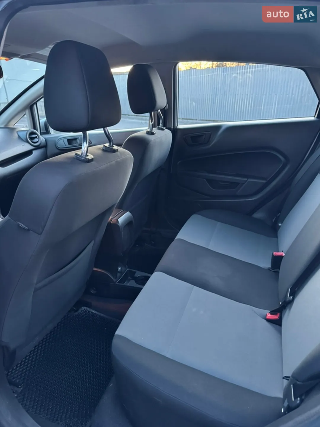2019 Ford Fiesta - мініатюра 11