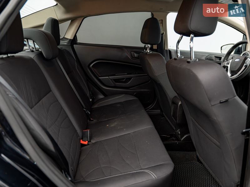 Седан Ford Fiesta 2018 в Києві