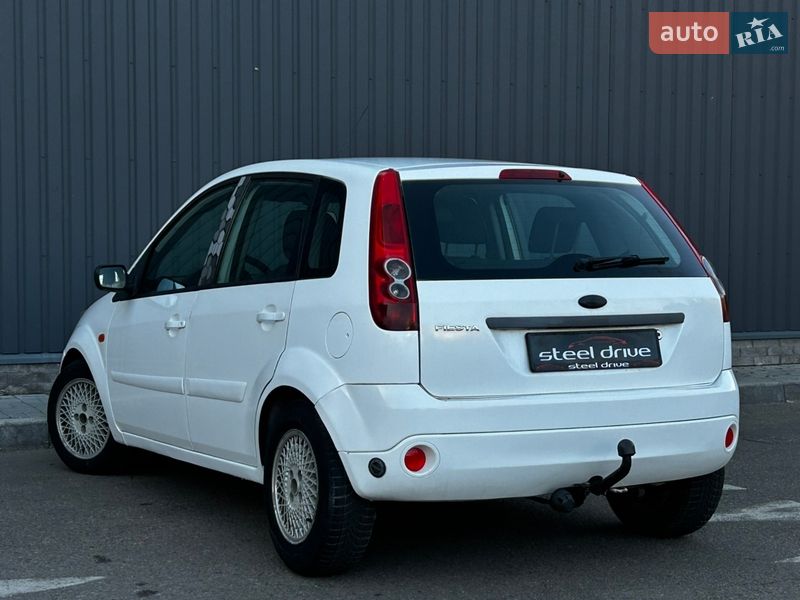 Хэтчбек Ford Fiesta 2007 в Николаеве