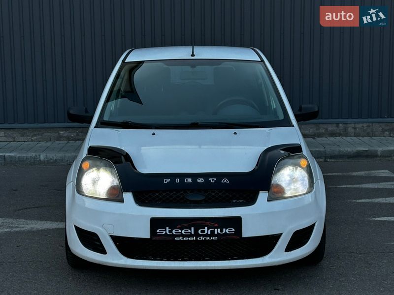 Хэтчбек Ford Fiesta 2007 в Николаеве