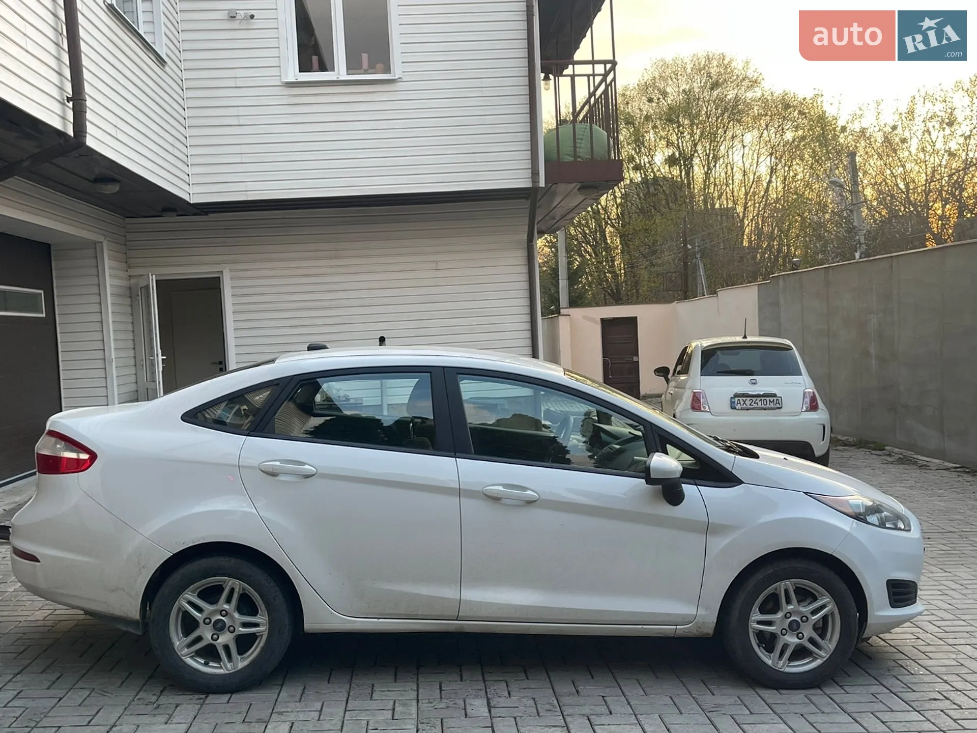 2017 Ford Fiesta - мініатюра 11