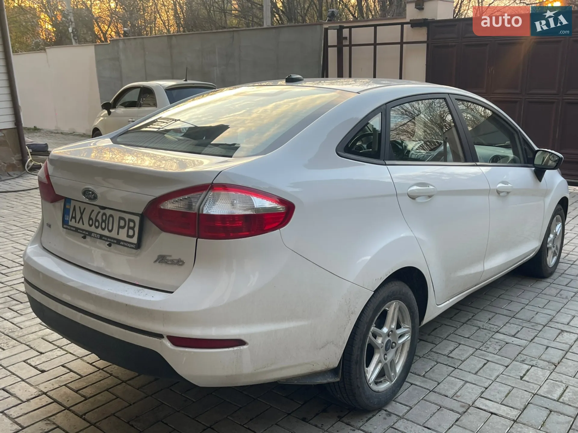 2017 Ford Fiesta - мініатюра 14