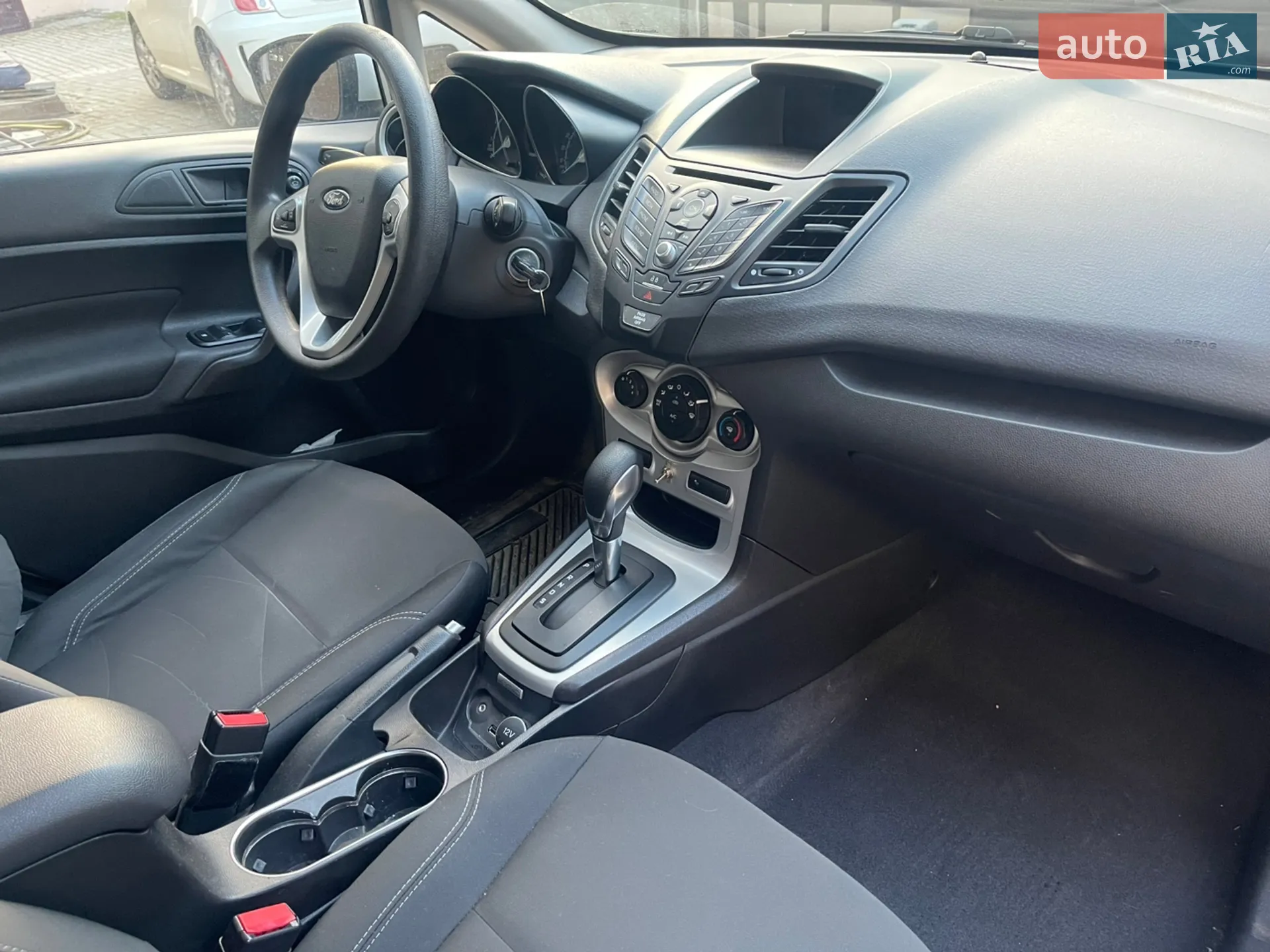 2017 Ford Fiesta - мініатюра 35