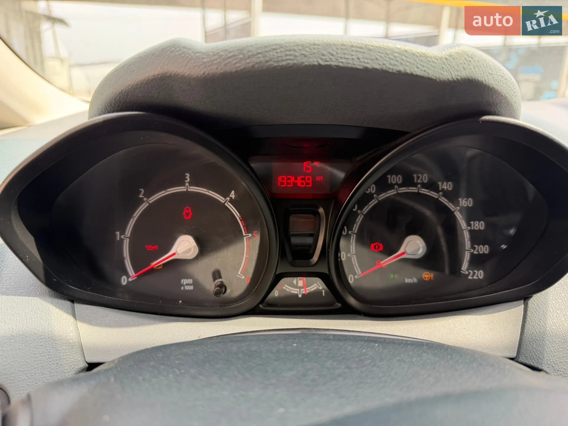 2010 Ford Fiesta - мініатюра 3