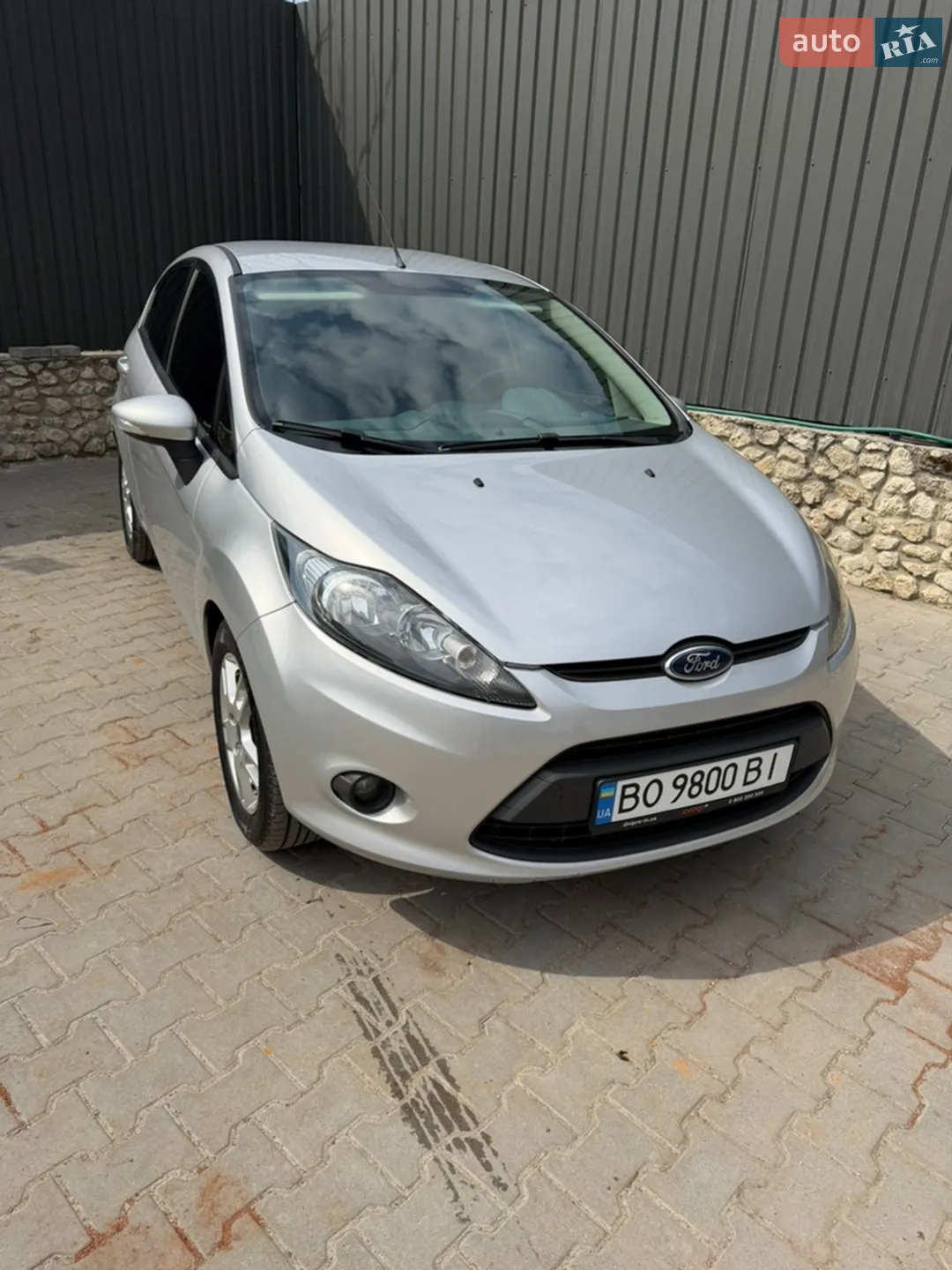 2010 Ford Fiesta - фото 1