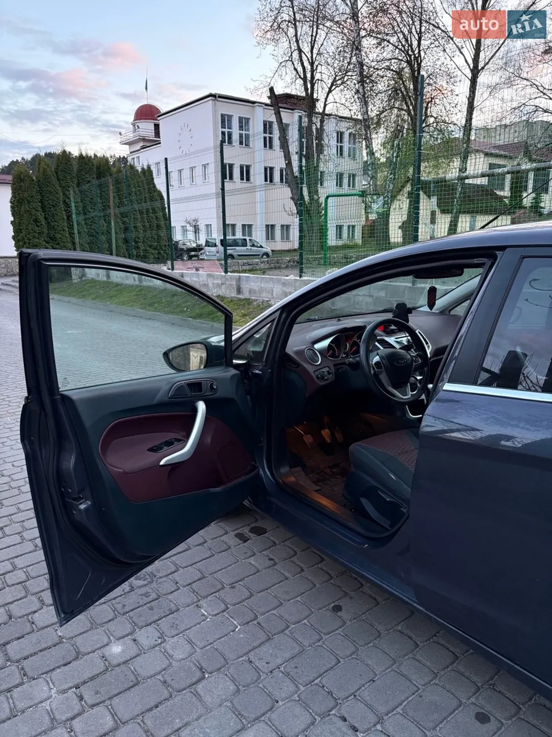 2011 Ford Fiesta - мініатюра 6