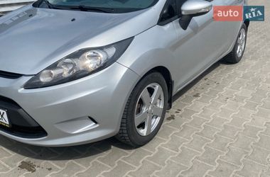 Хэтчбек Ford Fiesta 2010 в Тернополе