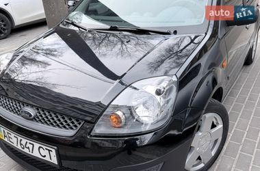 Хетчбек Ford Fiesta 2008 в Дніпрі