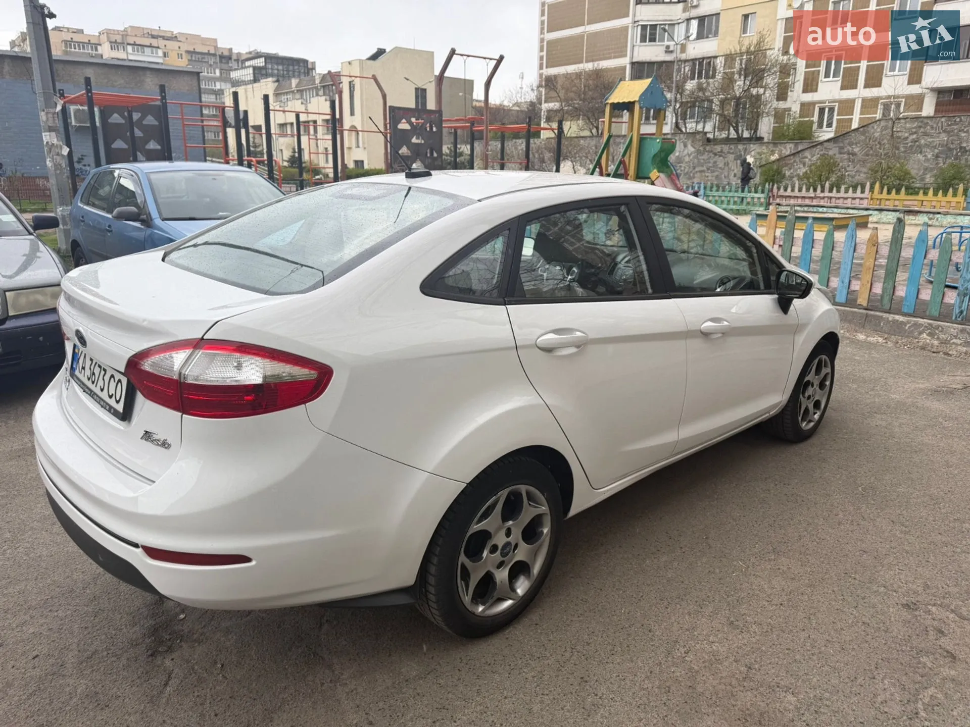 2017 Ford Fiesta - мініатюра 5