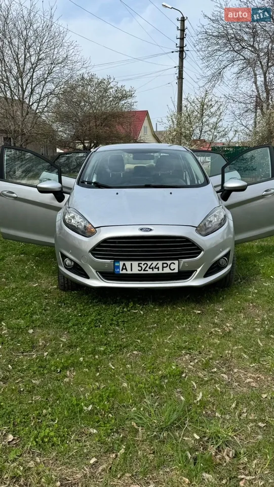 2016 Ford Fiesta - мініатюра 28