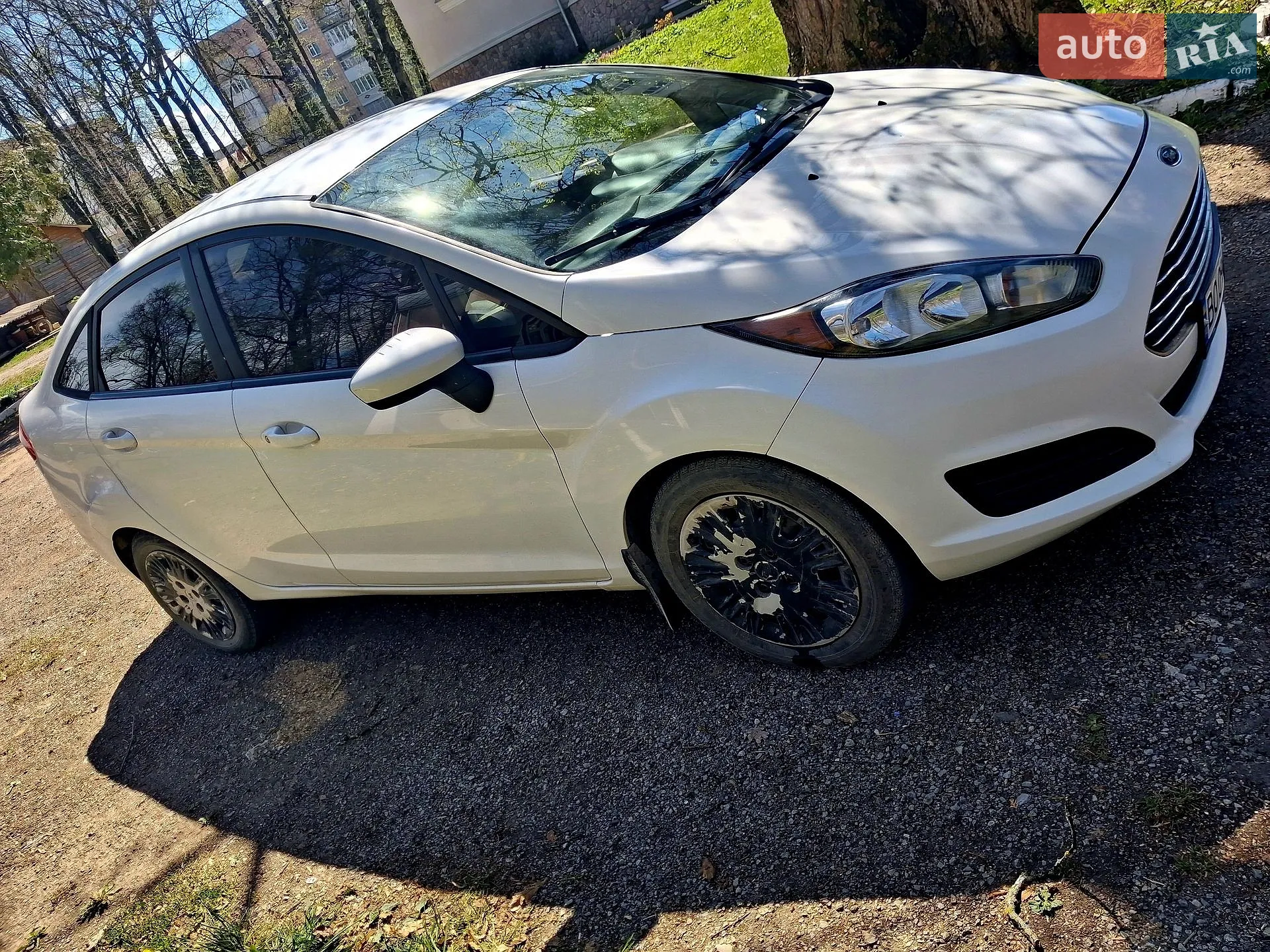 2013 Ford Fiesta - фото 1