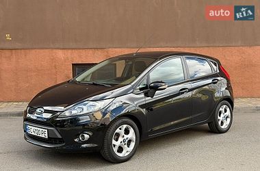 Хетчбек Ford Fiesta 2012 в Чернігові