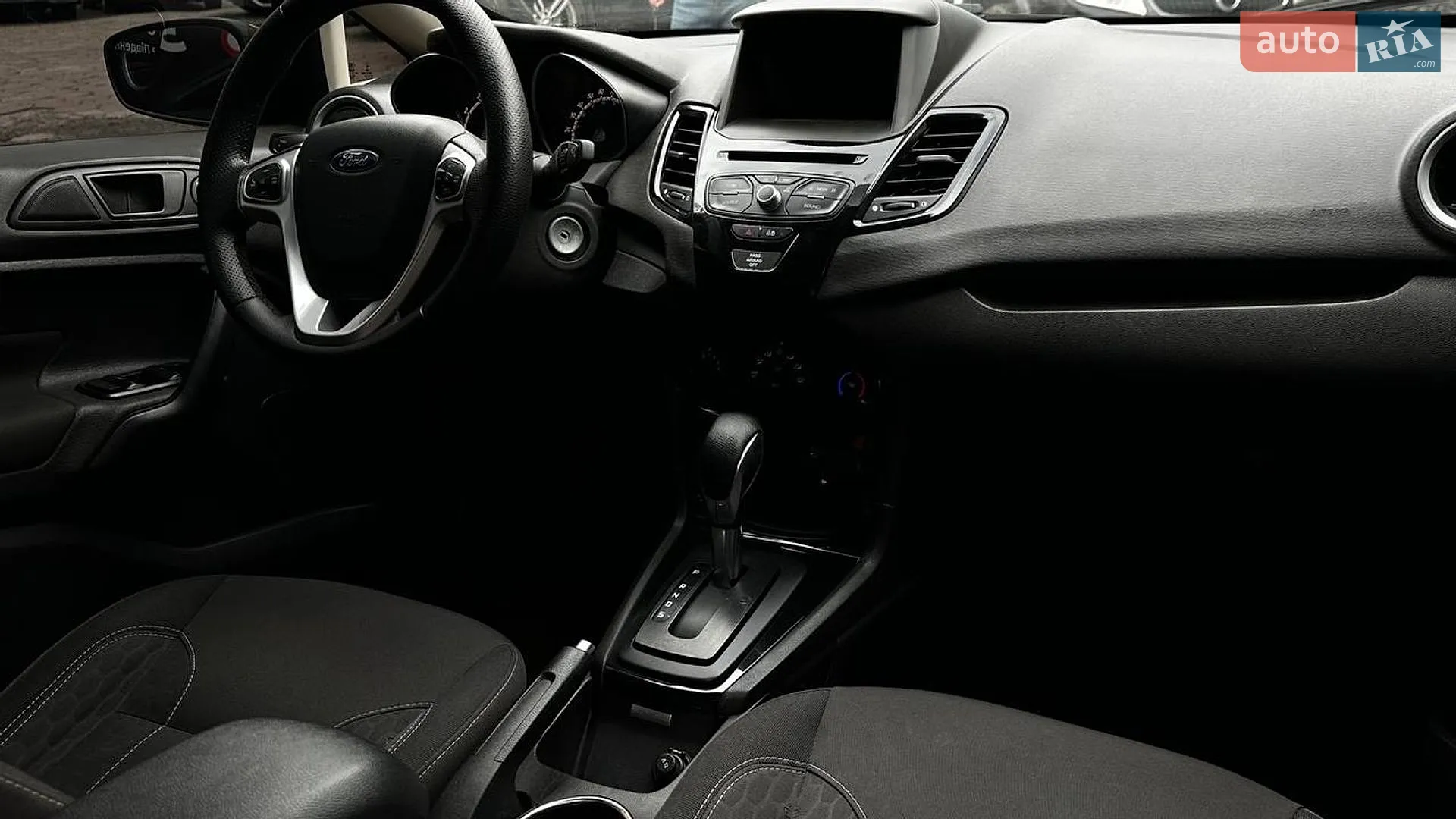 2019 Ford Fiesta - мініатюра 16