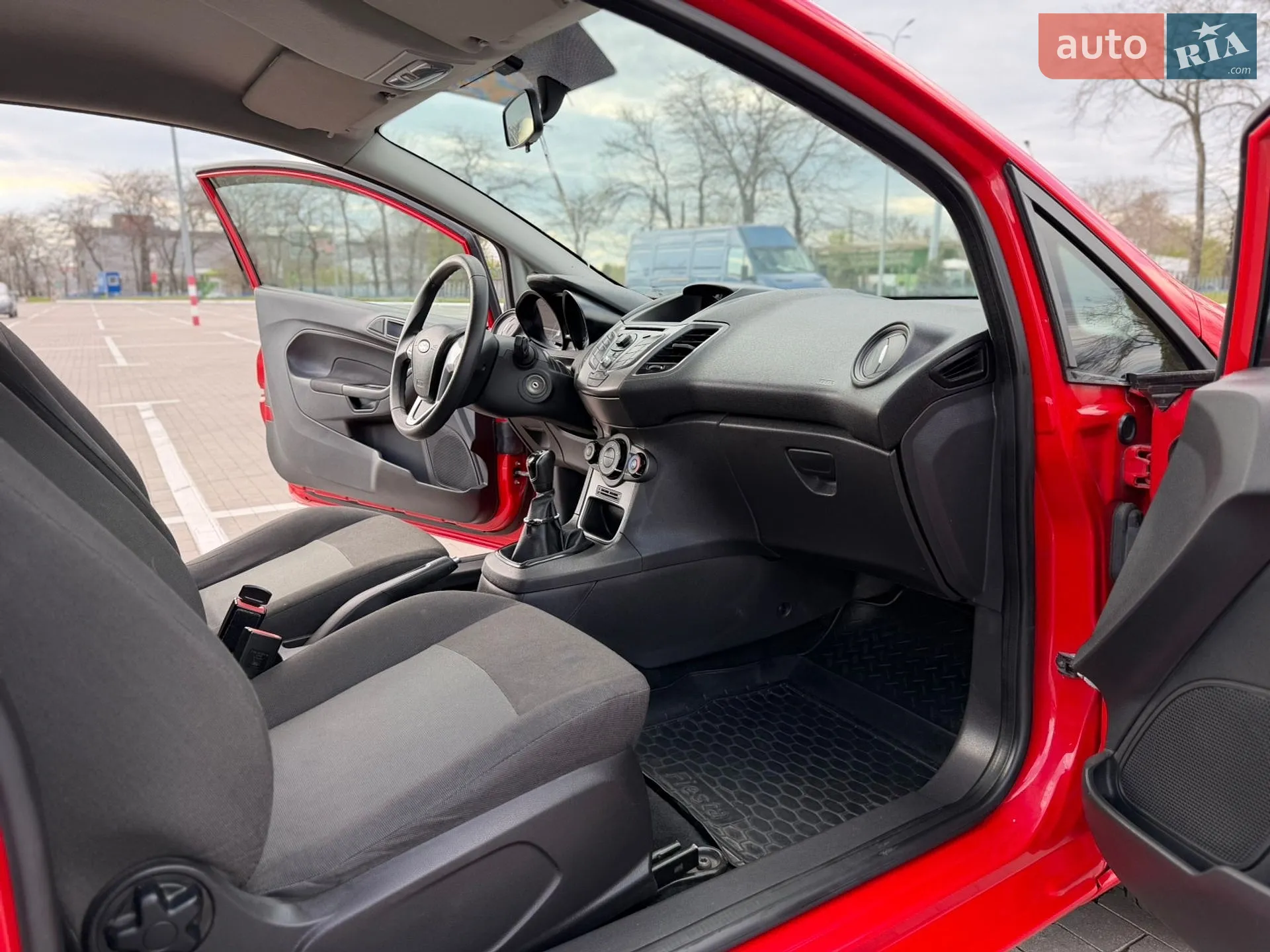 2013 Ford Fiesta - мініатюра 22
