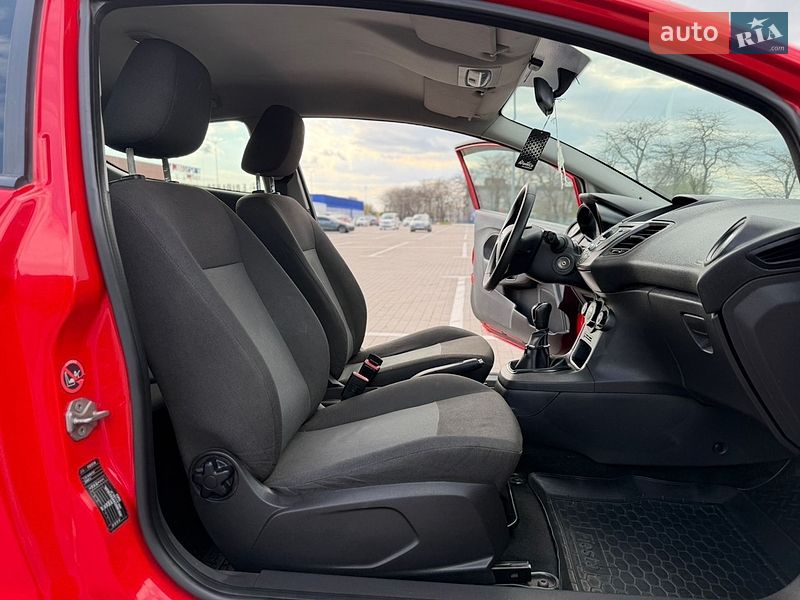 Хэтчбек Ford Fiesta 2013 в Одессе