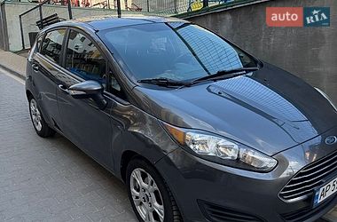 Хетчбек Ford Fiesta 2015 в Вінниці