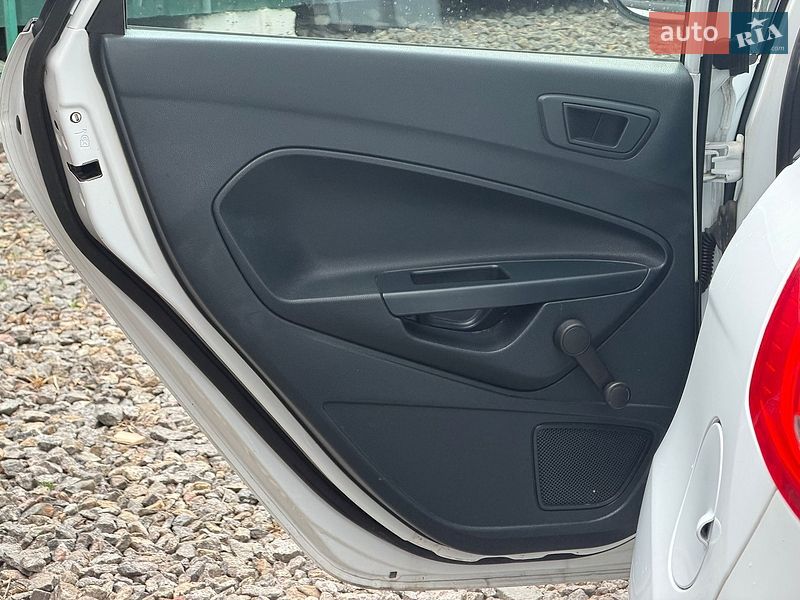 Хетчбек Ford Fiesta 2012 в Вінниці