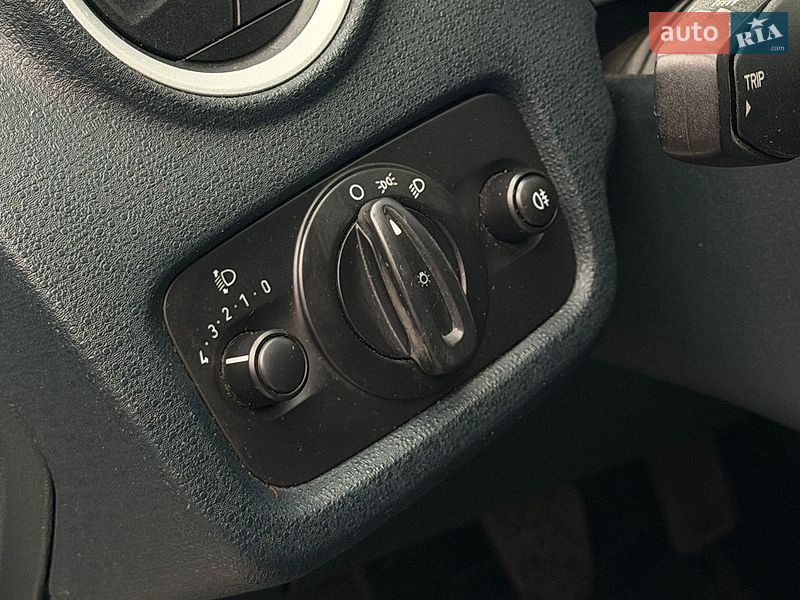 Хетчбек Ford Fiesta 2012 в Вінниці