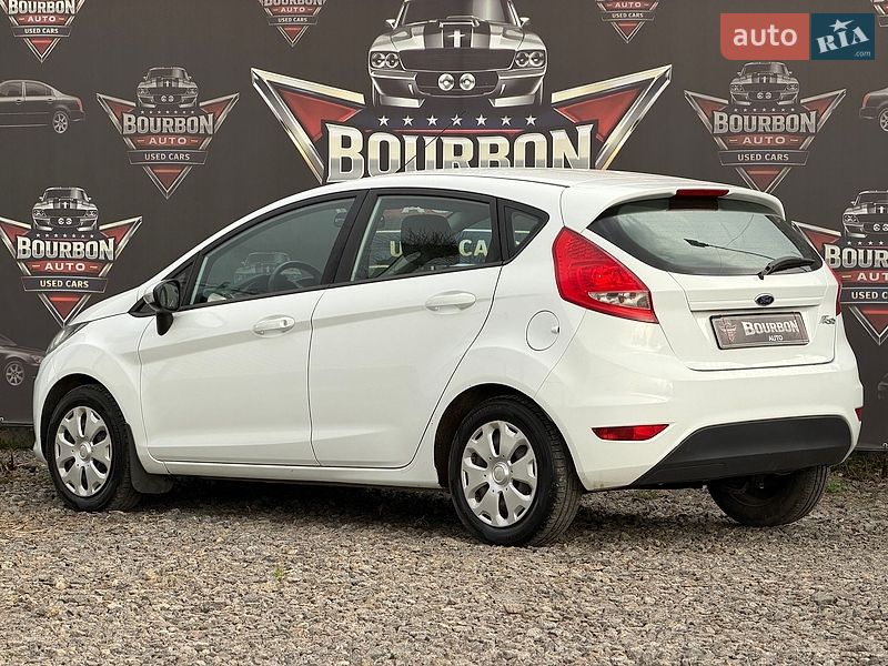 Хетчбек Ford Fiesta 2012 в Вінниці