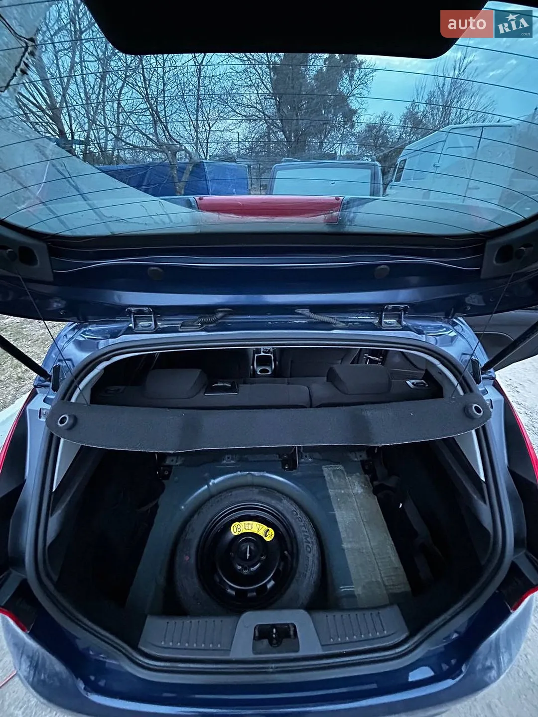2013 Ford Fiesta - мініатюра 3