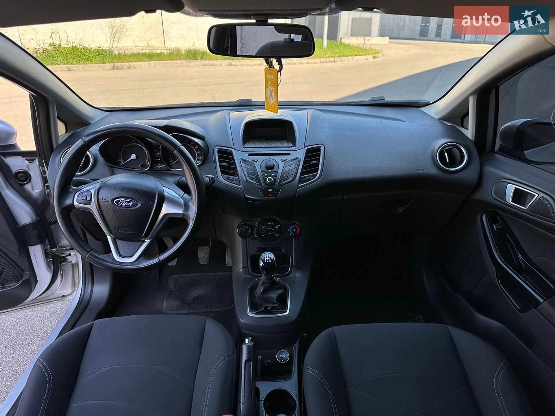 2013 Ford Fiesta - мініатюра 11