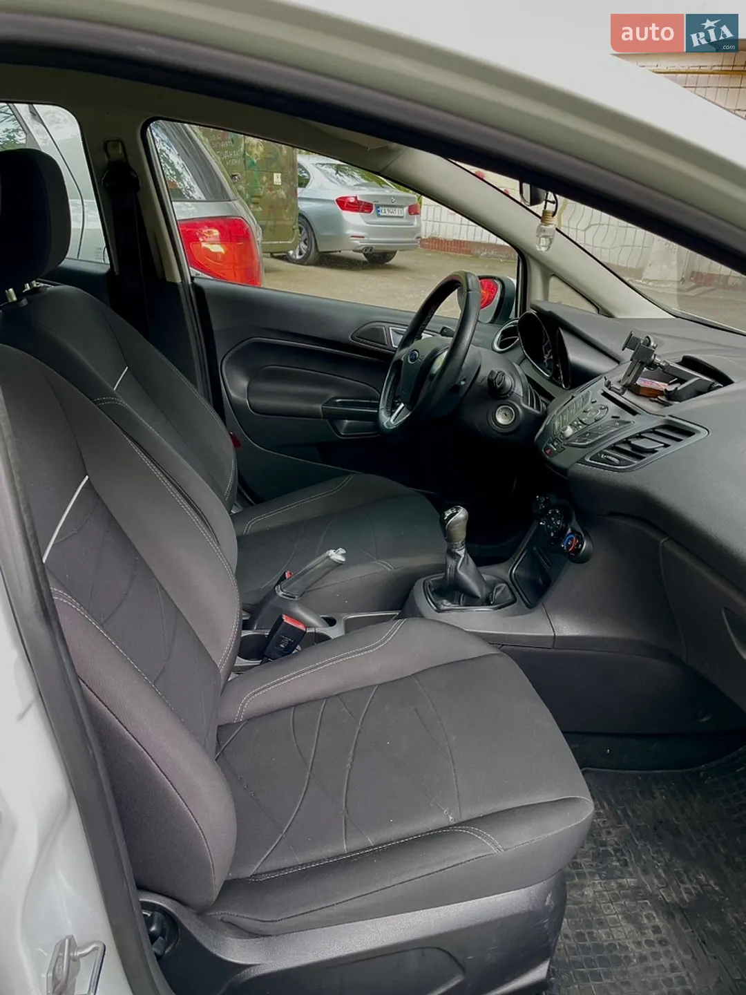2016 Ford Fiesta - мініатюра 5