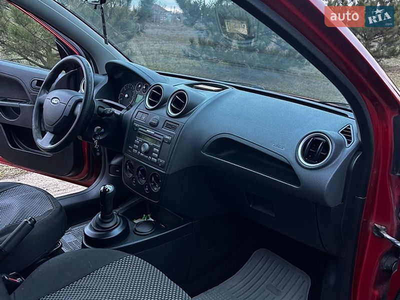 Хетчбек Ford Fiesta 2007 в Одесі