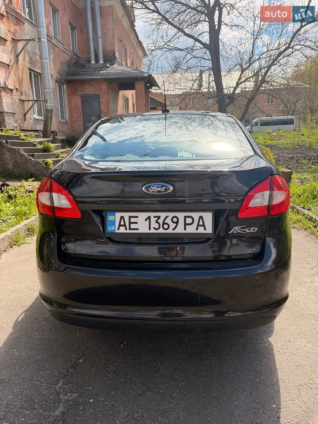2013 Ford Fiesta - мініатюра 17