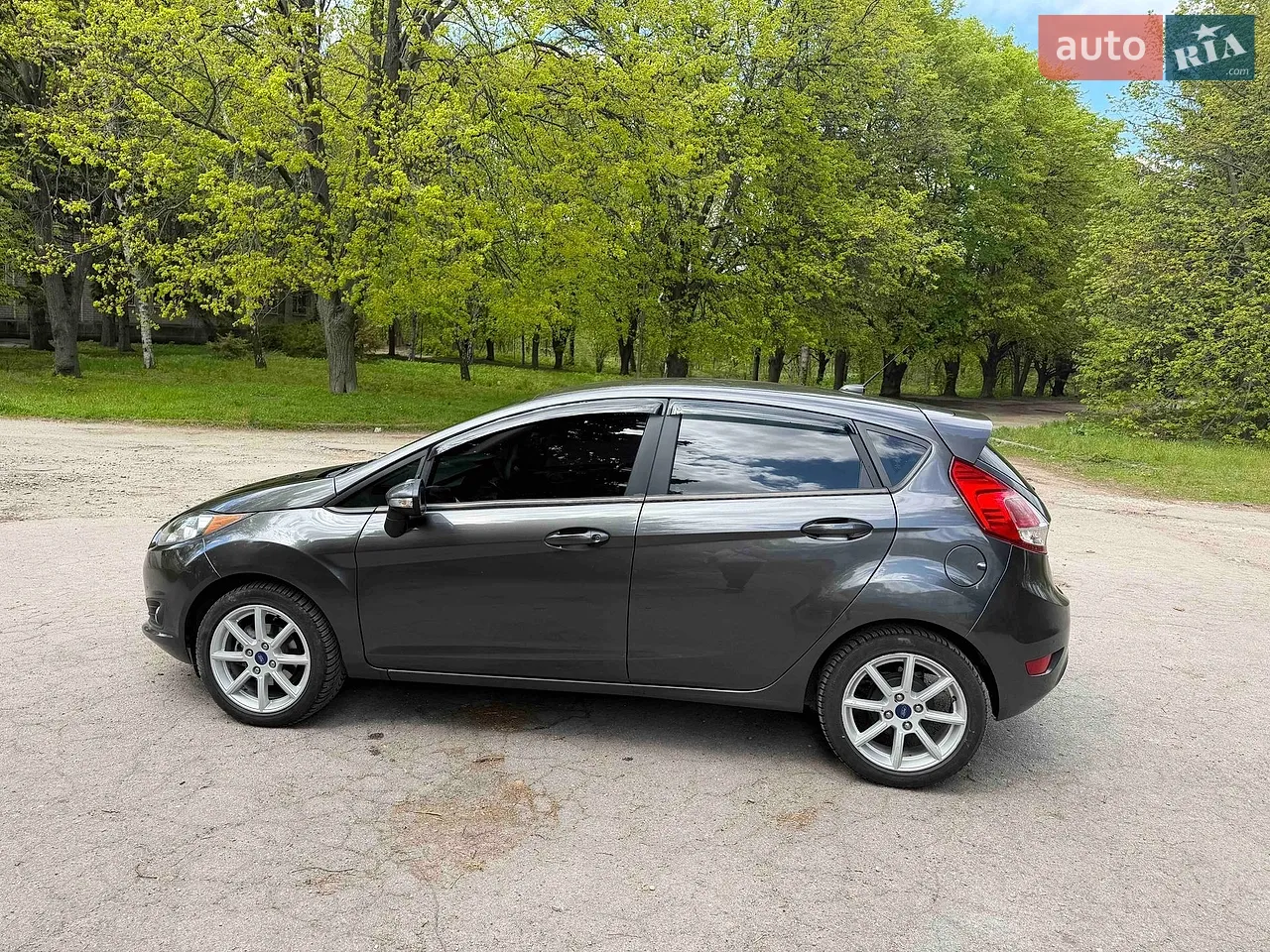 2018 Ford Fiesta - мініатюра 23