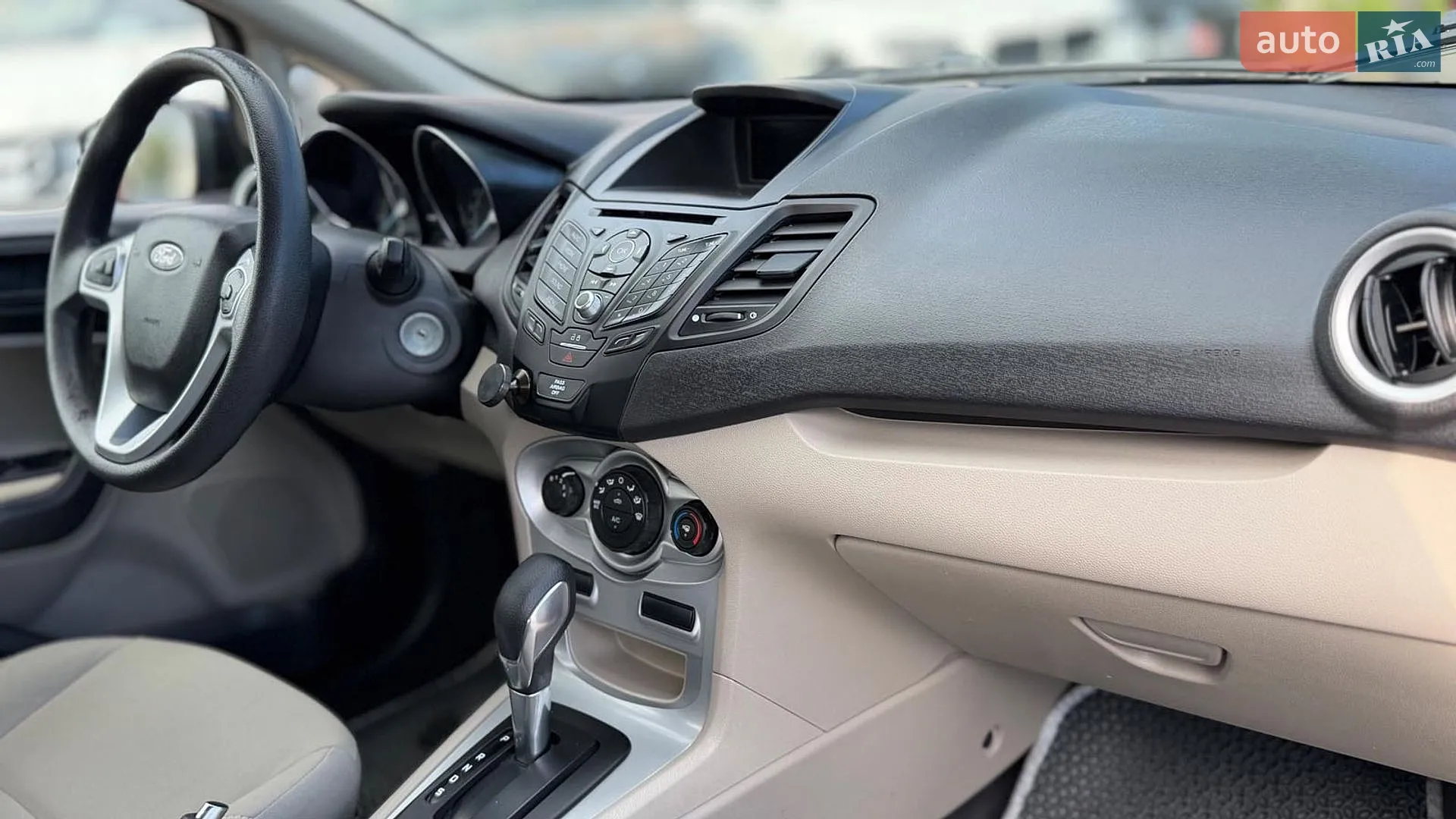 2018 Ford Fiesta - мініатюра 10