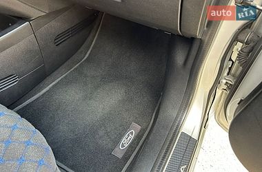 Хетчбек Ford Fiesta 2006 в Києві