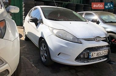 Хэтчбек Ford Fiesta 2012 в Ивано-Франковске