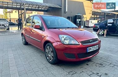 Хэтчбек Ford Fiesta 2008 в Ивано-Франковске