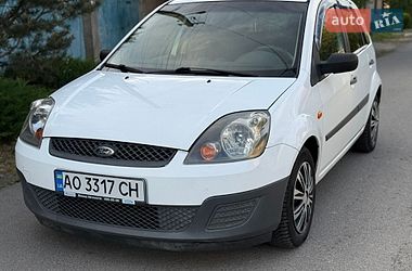 Хэтчбек Ford Fiesta 2007 в Мукачево