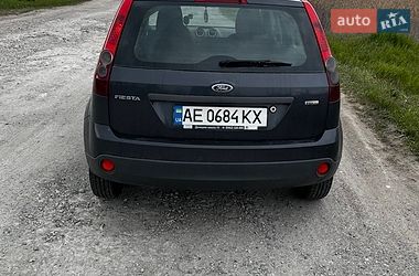 Хэтчбек Ford Fiesta 2006 в Днепре