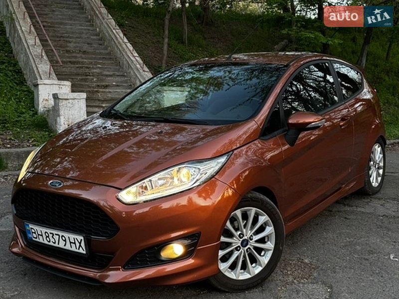 Хэтчбек Ford Fiesta 2013 в Одессе
